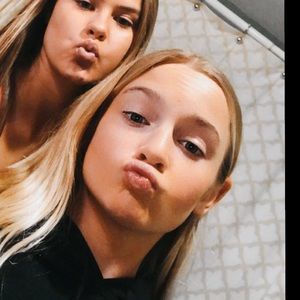 Meet your Posher, Lucy